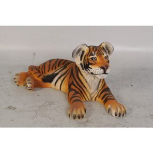 TIGRE CACHORRO TUMBADO